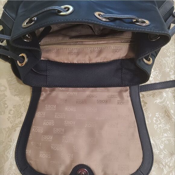 Michael Kors Bedford Zip Large Backpack - Picture 11 of 16